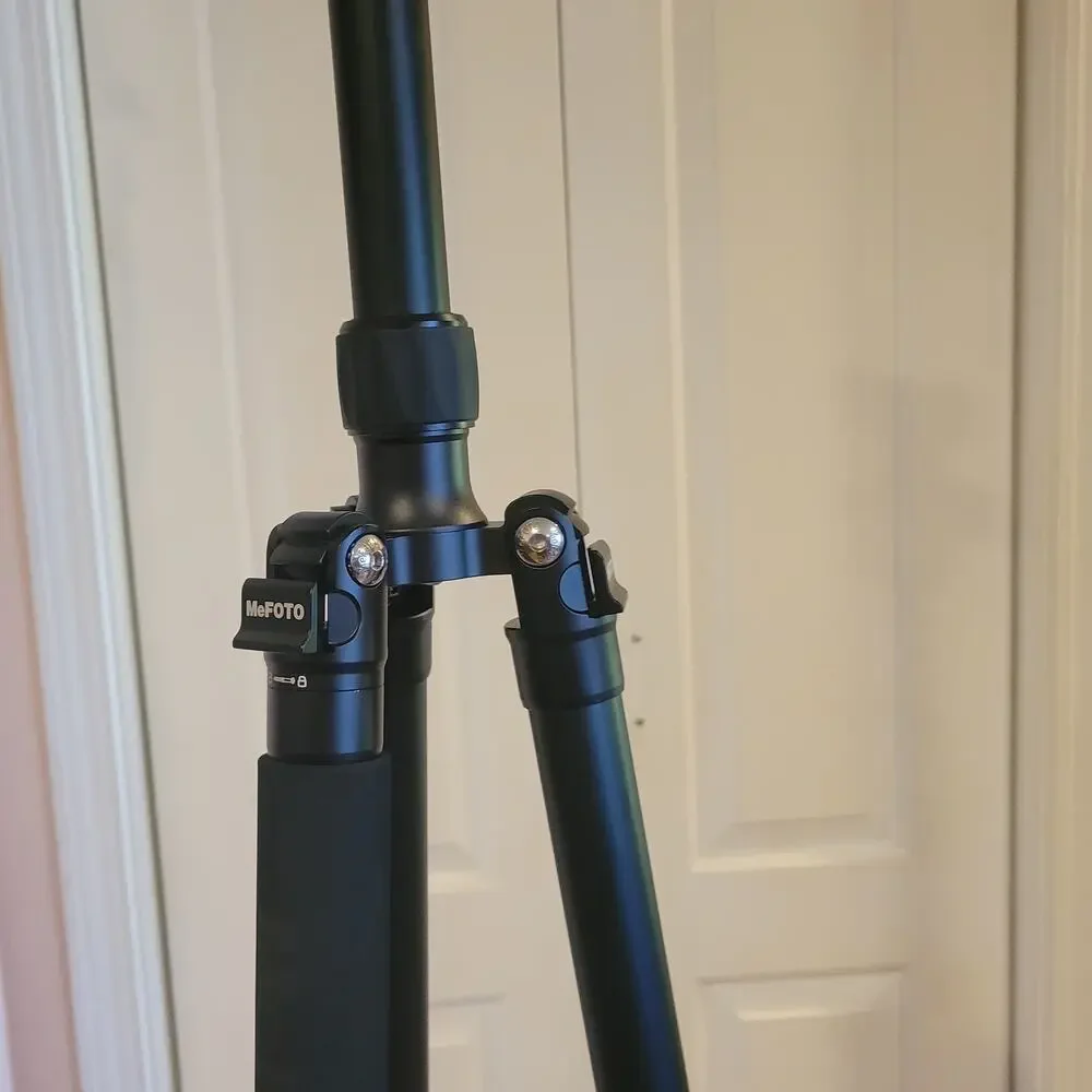 MeFOTO A2350Q2 GlobeTrotter Aluminum Travel Tripod with case